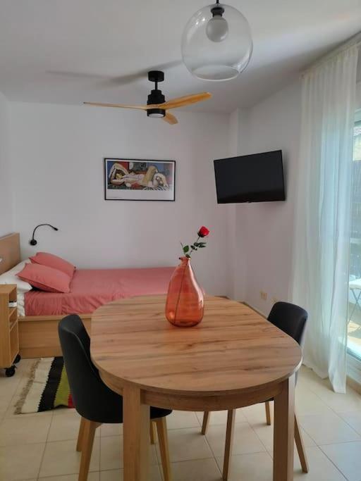 Estudio 52 Malaga Centrico Parking Gratuito Lägenhet Exteriör bild