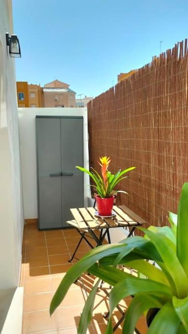 Estudio 52 Malaga Centrico Parking Gratuito Lägenhet Exteriör bild