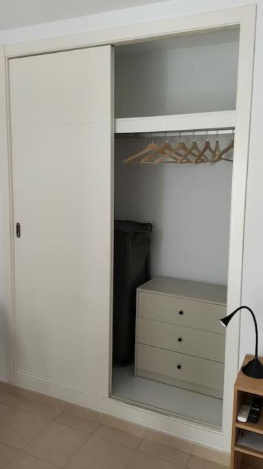 Estudio 52 Malaga Centrico Parking Gratuito Lägenhet Exteriör bild