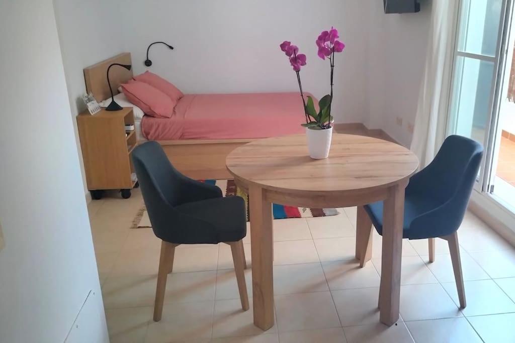Estudio 52 Malaga Centrico Parking Gratuito Lägenhet Exteriör bild
